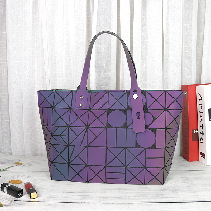 Summer 2026 Women's Geometric  - Luxury Bags Of 2026 review and price